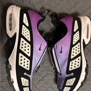 Nike Wmns Air Sunder Max 'Hydrangeas Hyper Violet'
